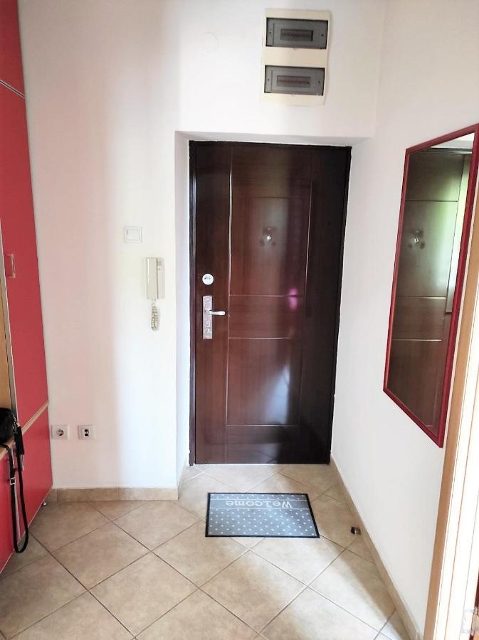 Stan U Centru Leilighet Podgorica Eksteriør bilde