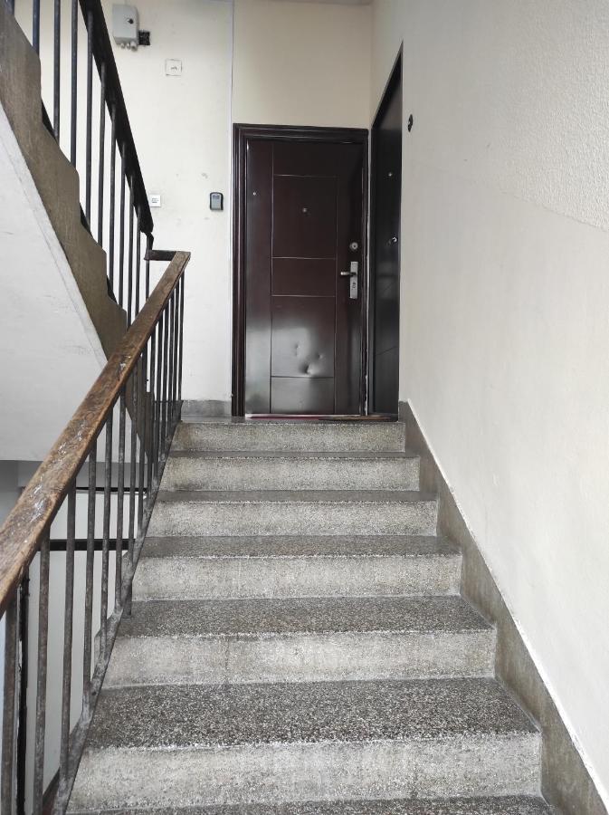 Stan U Centru Leilighet Podgorica Eksteriør bilde